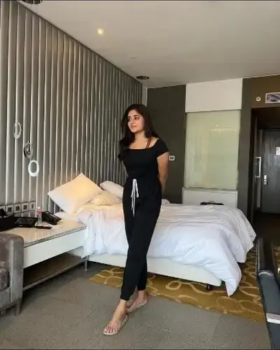 Call Girls Service in Patiyali